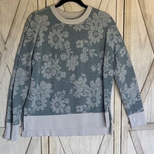 Time and Tru Floral Patterned Blue and Gray Sweater